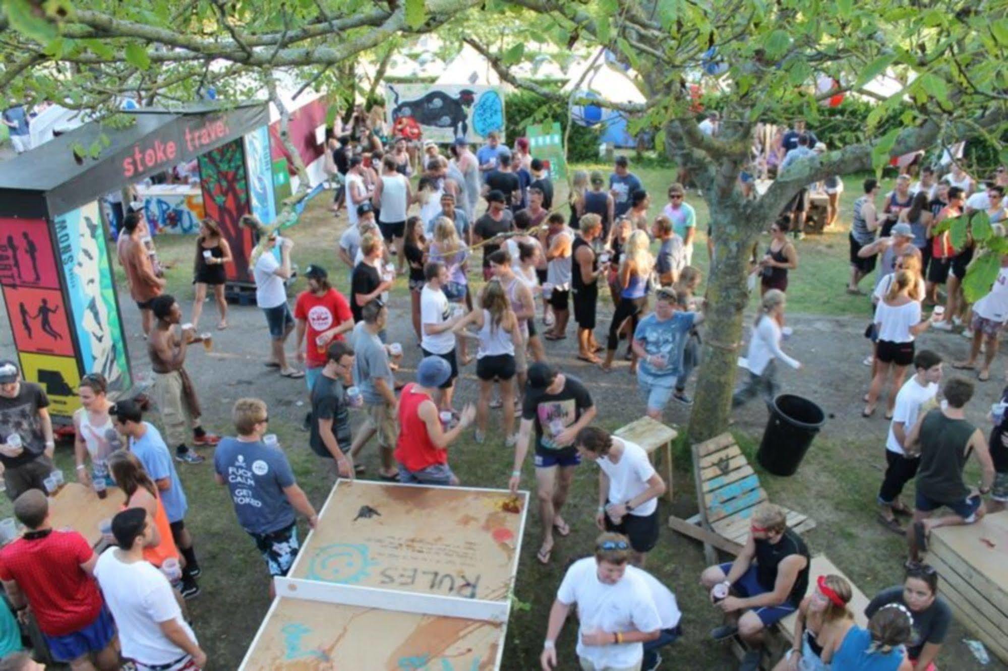 Готель Pamplona Camping Aizoain Екстер'єр фото