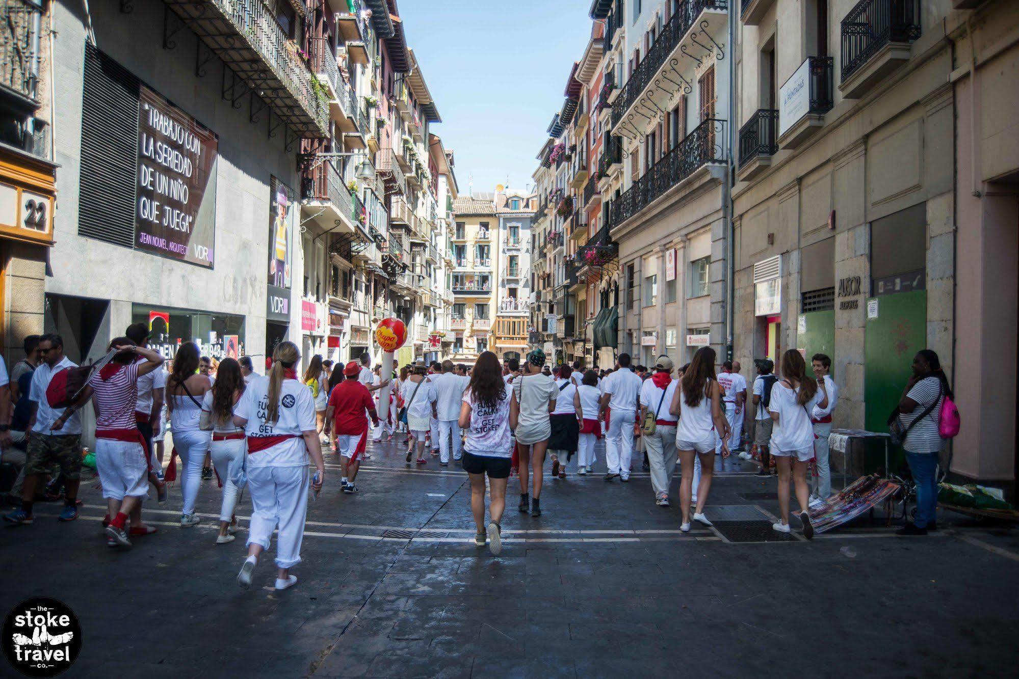Готель Pamplona Camping Aizoain Екстер'єр фото